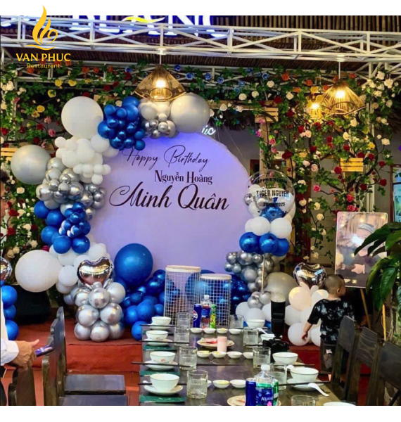 TIỆC SINH NHẬT